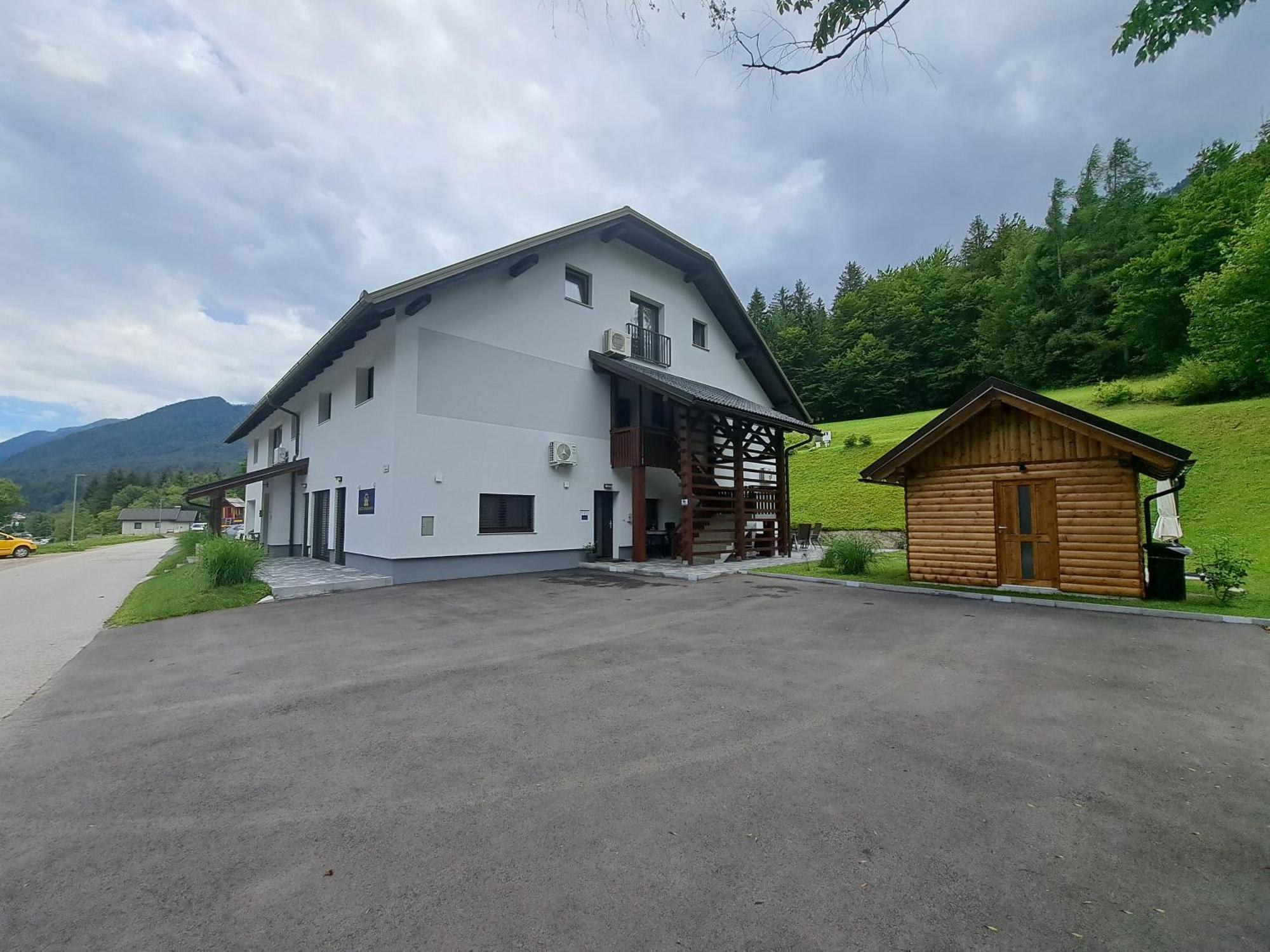 Reset Apartments Кранська Гора Екстер'єр фото